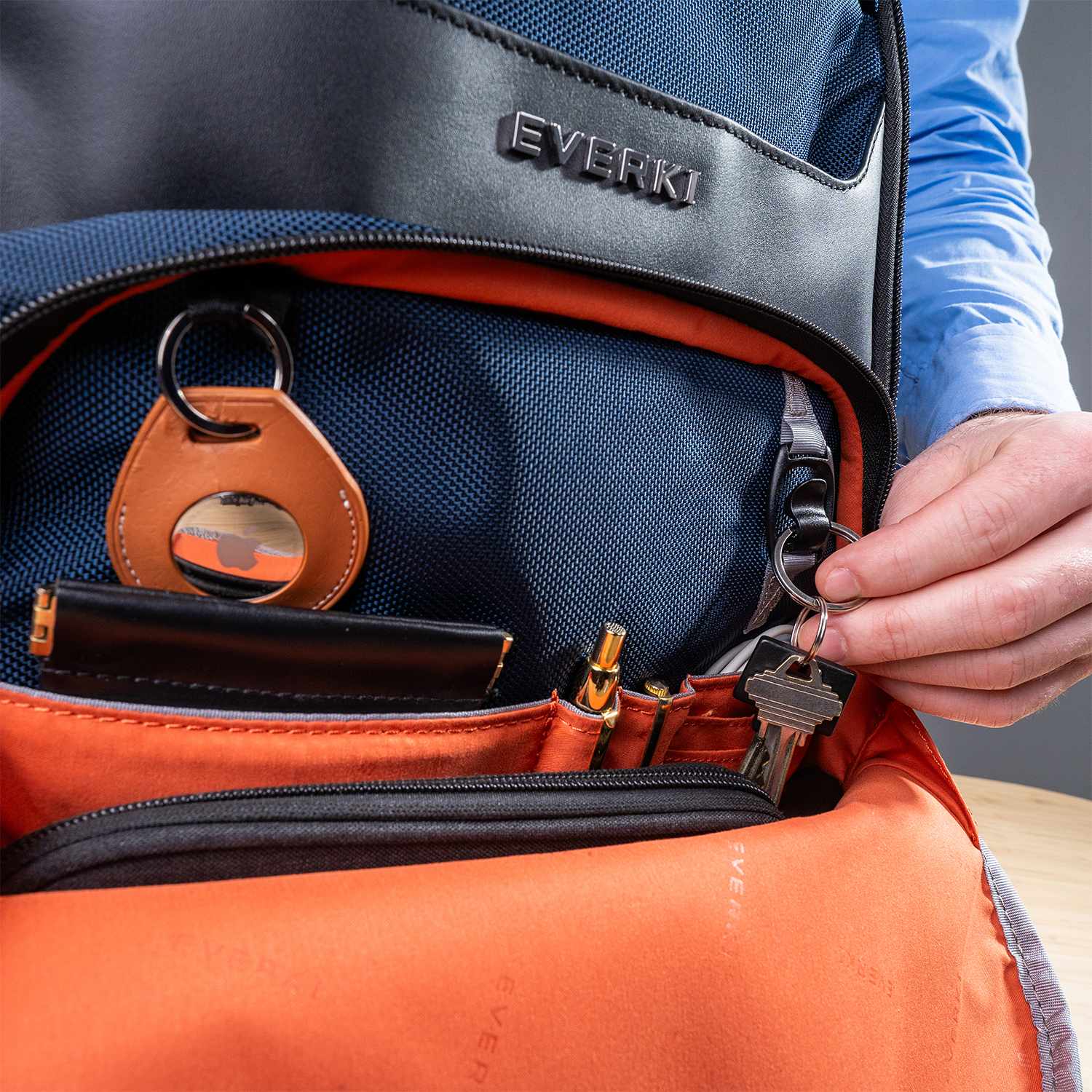 Everki Onyx Laptop Backpack 17.3â€ Navy