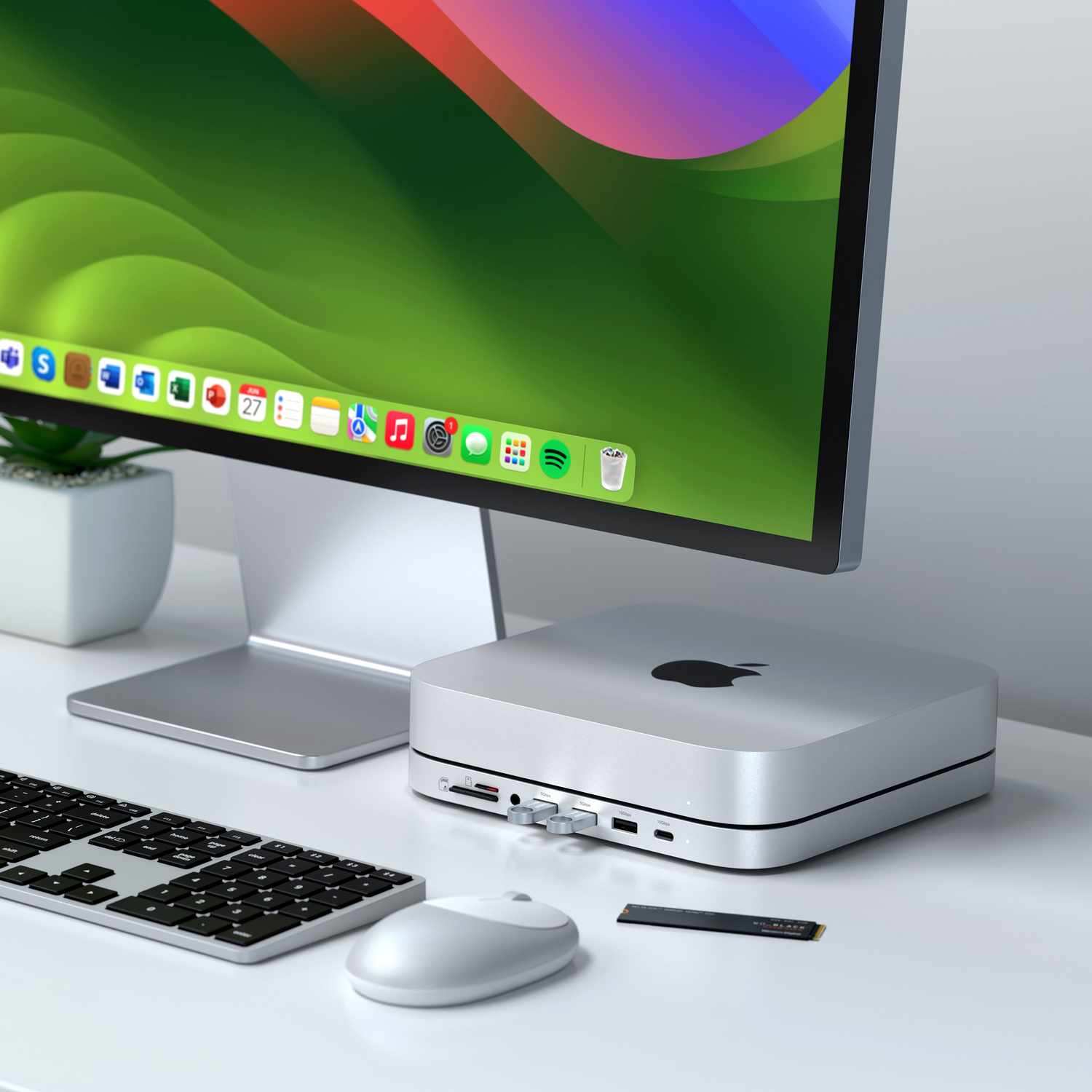Satechi Stand & Hub Charging Stand Silver