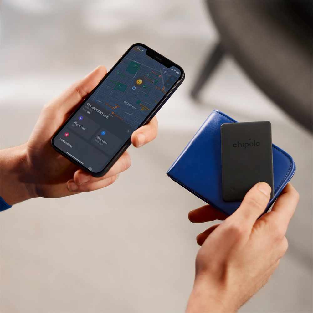 Chipolo Spot BUNDLE (Works with the Apple Find My Network) (Card Spot and One Spot) Black