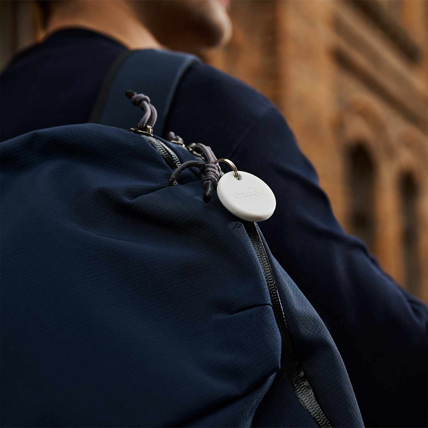 Chipolo POP Tracking Tag (Works with Googleâ€™s Find My Device or Apple Find My) White