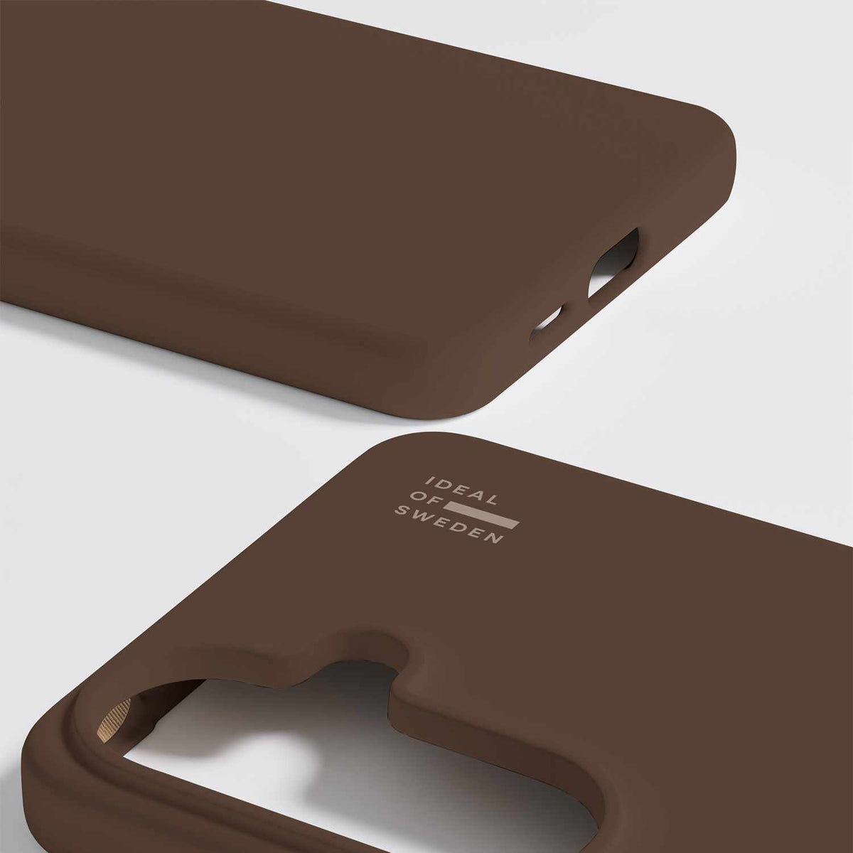 Ideal of Sweden Silicone Case with Magnets Mocha Mousse for Galaxy S26